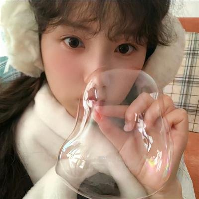 吞噬太阳的女子